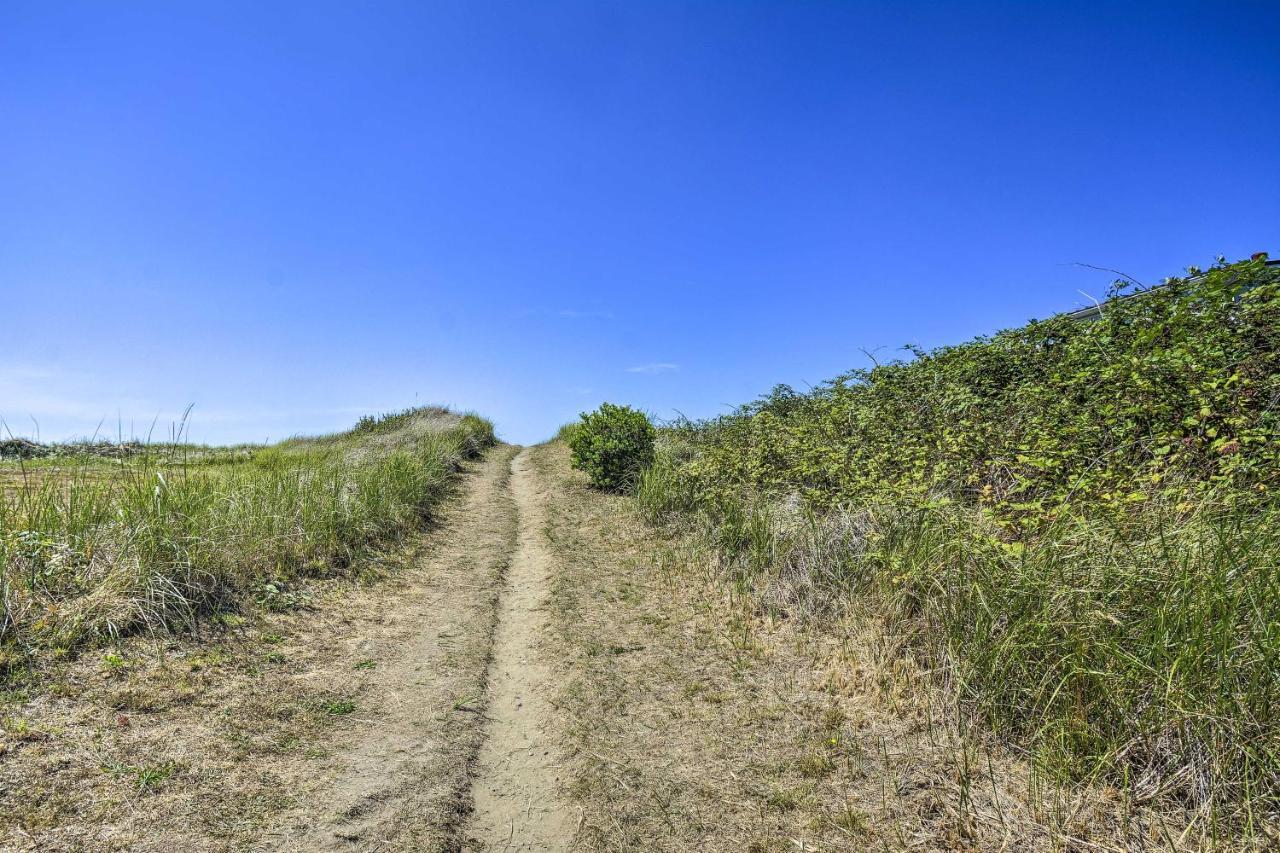 Coastal Pnw Gem With Hot Tub - Walk To Beach! Grayland Ngoại thất bức ảnh