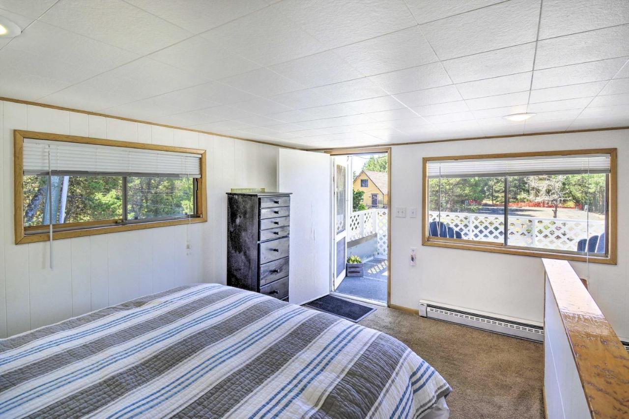 Coastal Pnw Gem With Hot Tub - Walk To Beach! Grayland Ngoại thất bức ảnh
