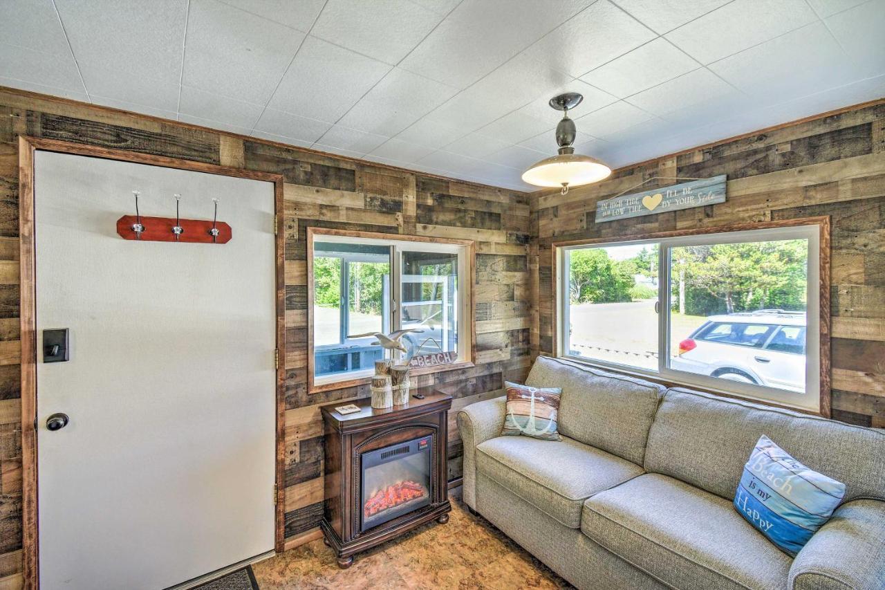 Coastal Pnw Gem With Hot Tub - Walk To Beach! Grayland Ngoại thất bức ảnh